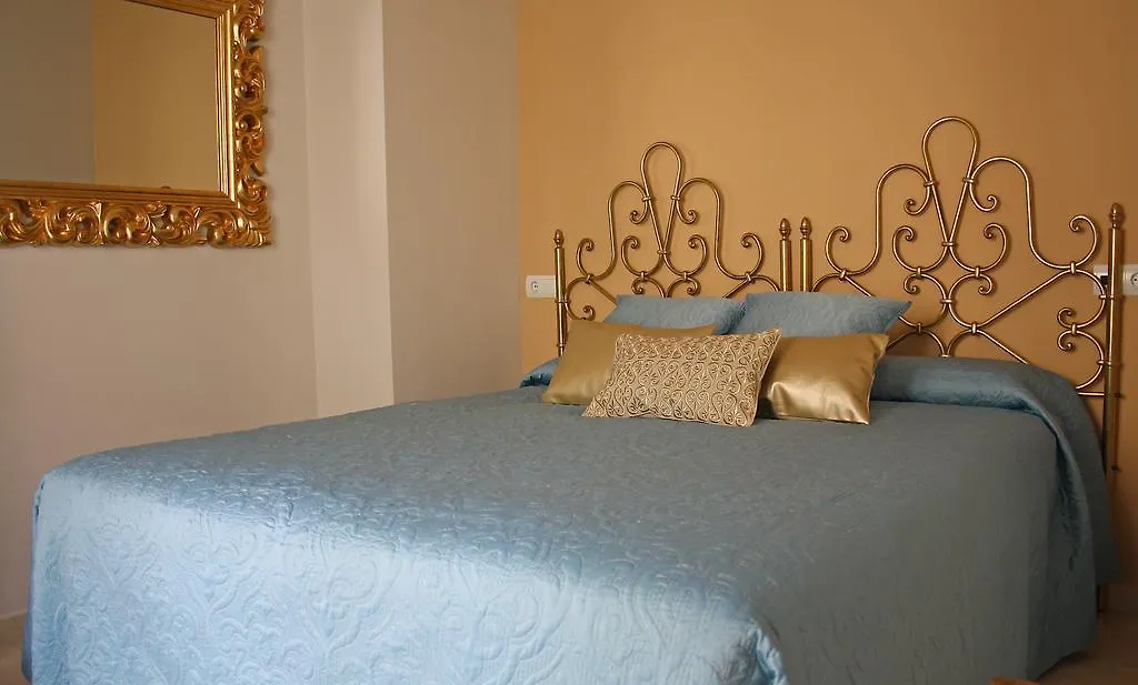 La Casa Azul B&B + Apartments Málaga