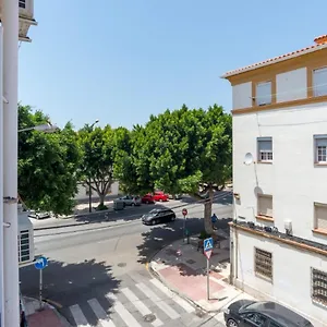 https://cosy-and-stylish-apartment-near-the-sea.hotelsinnerja.org